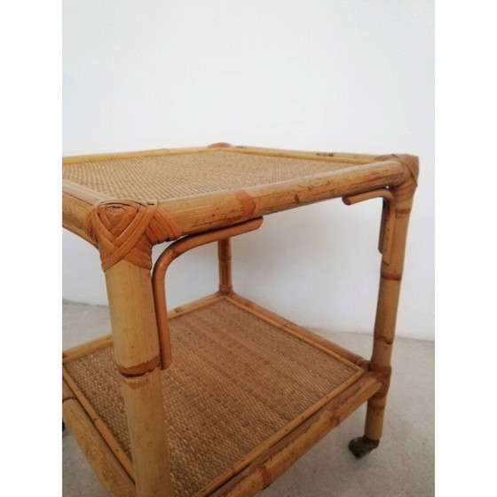 Image 1 of Vintage Serviertisch mit Rädern und zwei Regalen aus Rattan und Bambus, Italien 1970er