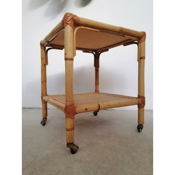 Image 1 of Vintage Serviertisch mit Rädern und zwei Regalen aus Rattan und Bambus, Italien 1970er