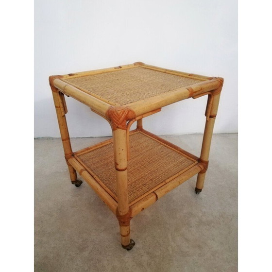 Image 1 of Vintage Serviertisch mit Rädern und zwei Regalen aus Rattan und Bambus, Italien 1970er