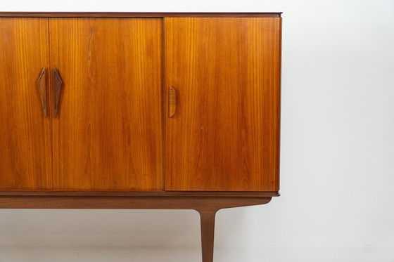 Image 1 of Dänisches Highboard aus Teakholz, 1960er Jahre.