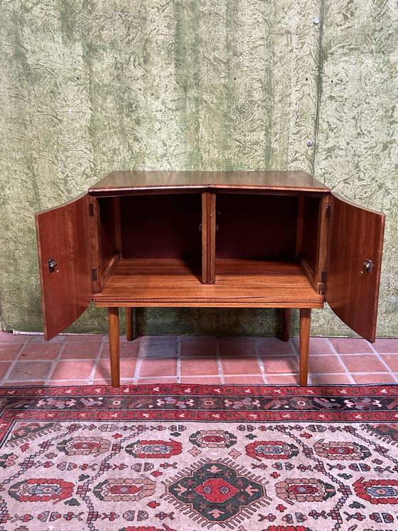 Image 1 of Mid Century Retro Vintage Teak klein Schrank 1960