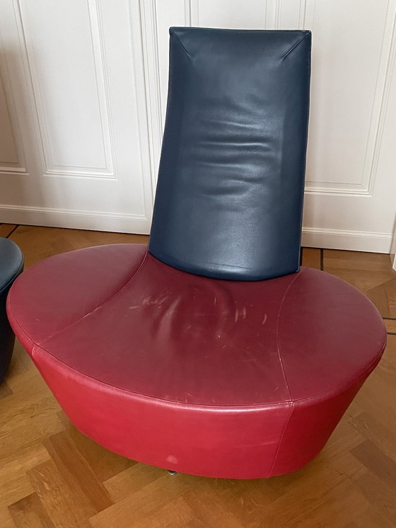 Image 1 of Exklusive Satz von zwei schönen Montis Sessel Rot und Blau (gespiegelt)