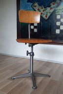 Ahrend Friso Kramer der Circle Stuhl