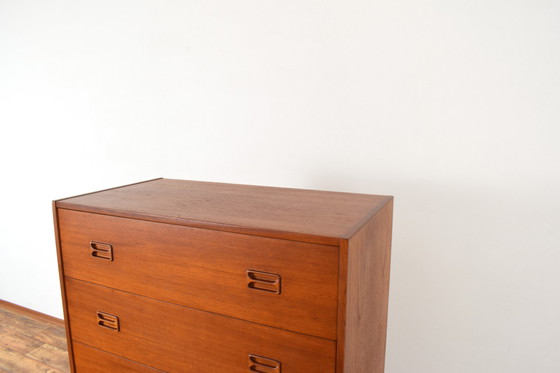 Image 1 of Mid-Century Dänische Teak Kommode, 1960S.