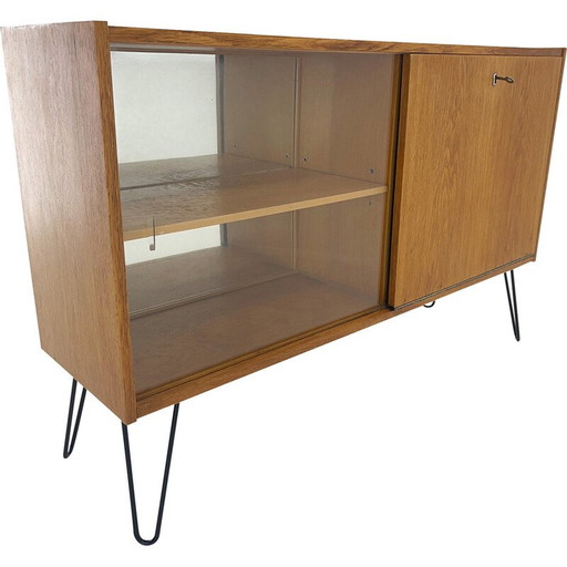 Mid-Century-Vitrine mit Bar, Tschechoslowakei