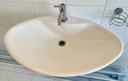 Villeroy En Boch Design Waschbecken, Wasserhahn und Toilette
