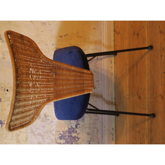Image 1 of 4 Stühle aus schwarzem Metall, Rattan und blauem Samt, Italien 1950