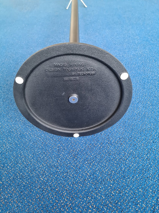 Image 1 of Toshiyuki Kita Magis Wiking Kleiderständer