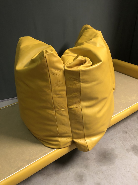 Image 1 of Poltrona Frau von Luigi Massoni Daybed