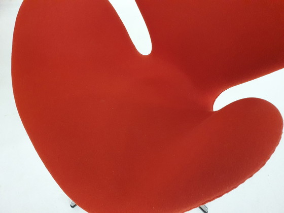 Image 1 of Arne Jacobsen für Fritz Hansen Fauteuil "Schwan" 2005