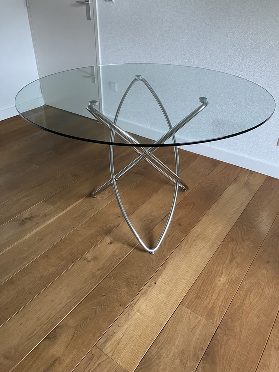 Image 1 of Runder Esstisch aus Glas