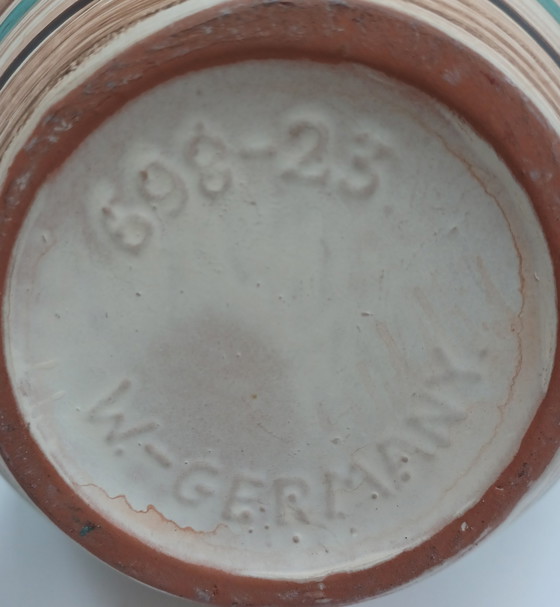 Image 1 of Westdeutschland 698 Vase