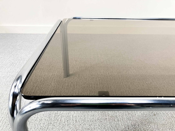 Image 1 of Italienischer Design-Beistelltisch