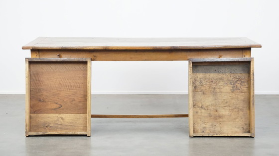 Image 1 of Esstisch aus Eiche mit 2 Schubladen