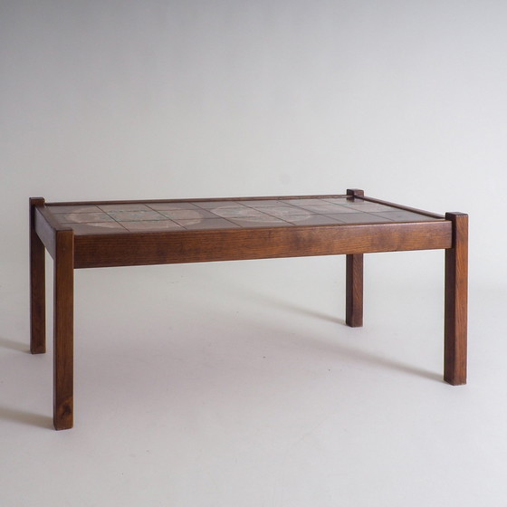 Image 1 of Mid Century Couchtisch aus Holz mit Keramikfliesenplatte