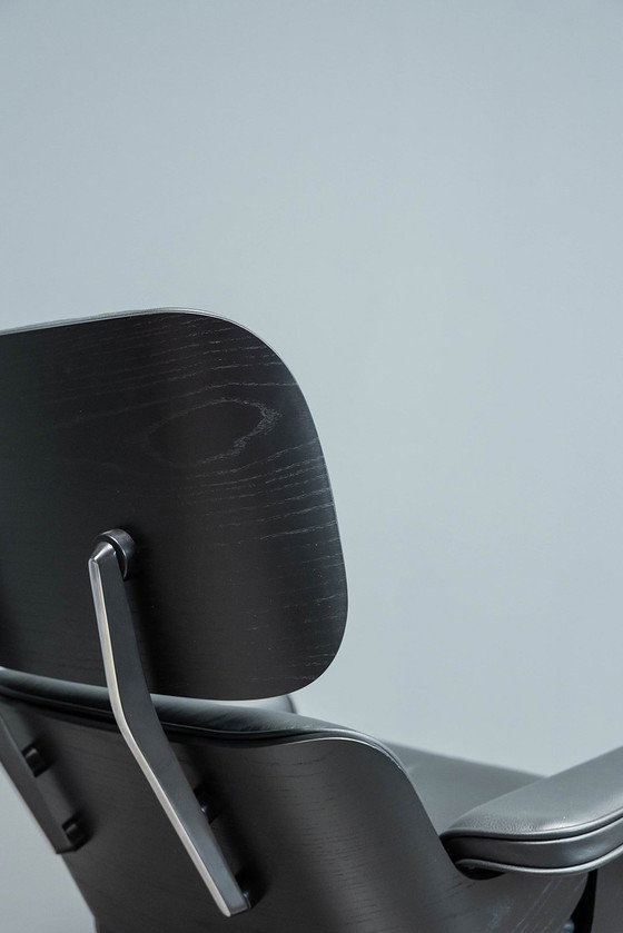 Image 1 of Eames Lounge Chair + Ottomane Xl