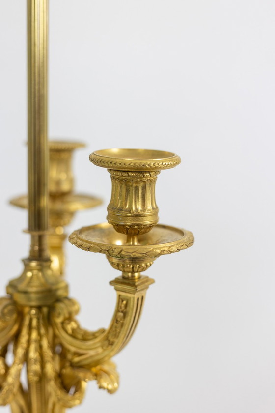 Image 1 of Design Stehlampe aus gebürstetem Stahl und Messing. Französische Arbeit. Um 1940