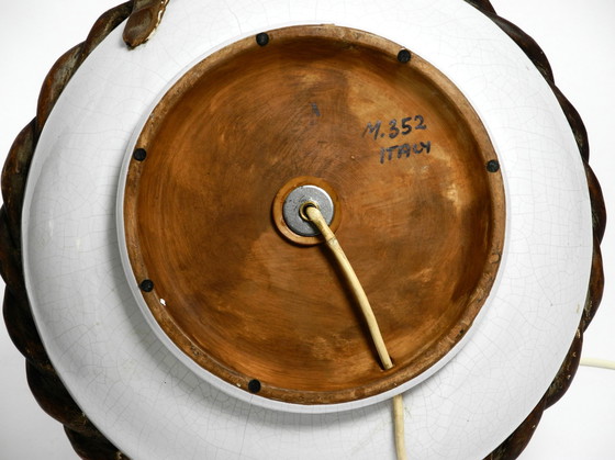 Image 1 of Zwei schöne riesige italienische Keramik-Tischlampen aus der Mitte des Jahrhunderts mit originalen Lampenschirmen