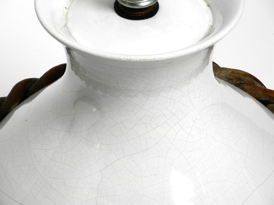 Image 1 of Zwei schöne riesige italienische Keramik-Tischlampen aus der Mitte des Jahrhunderts mit originalen Lampenschirmen