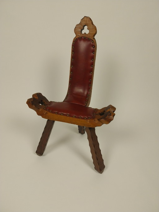 Spanischer brutalistischer Hocker