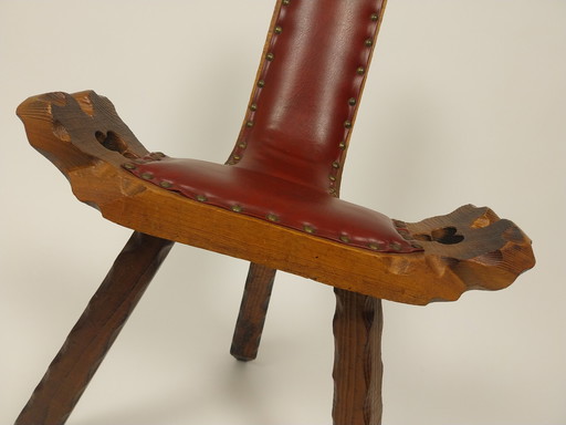 Spanischer brutalistischer Hocker