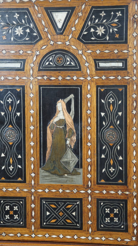 Image 1 of Italienische Sekretärin