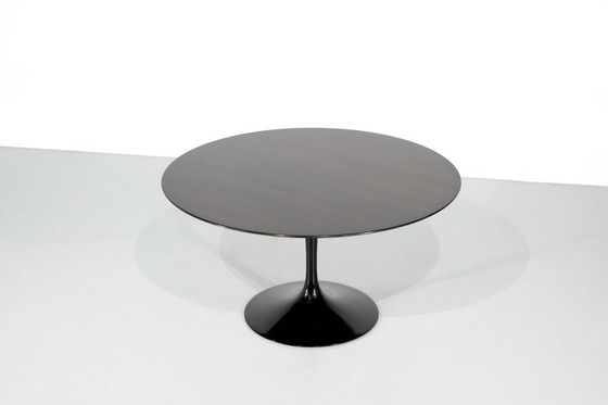Image 1 of Tisch " Tulipe " En Bois Par Eero Saarinen Pour Knoll International, Usa 1958.