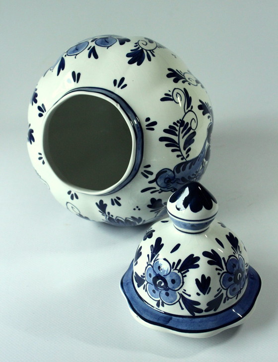 Image 1 of 2 Delft Vasen Mit Deckel Als Set, Handgemalt, Vintage