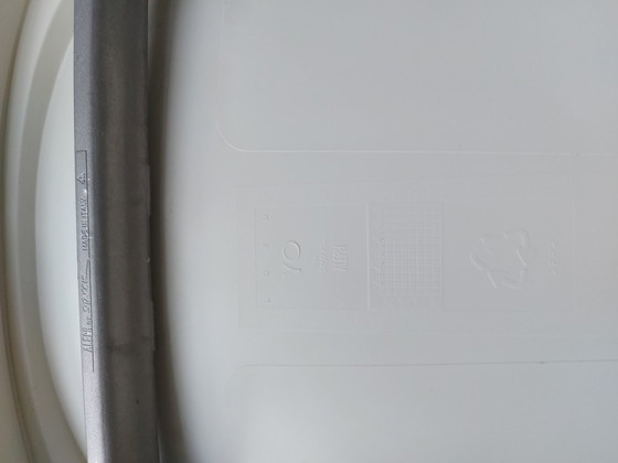 Image 1 of Beige 'Lord Yo' von Philippe Starck Aleph