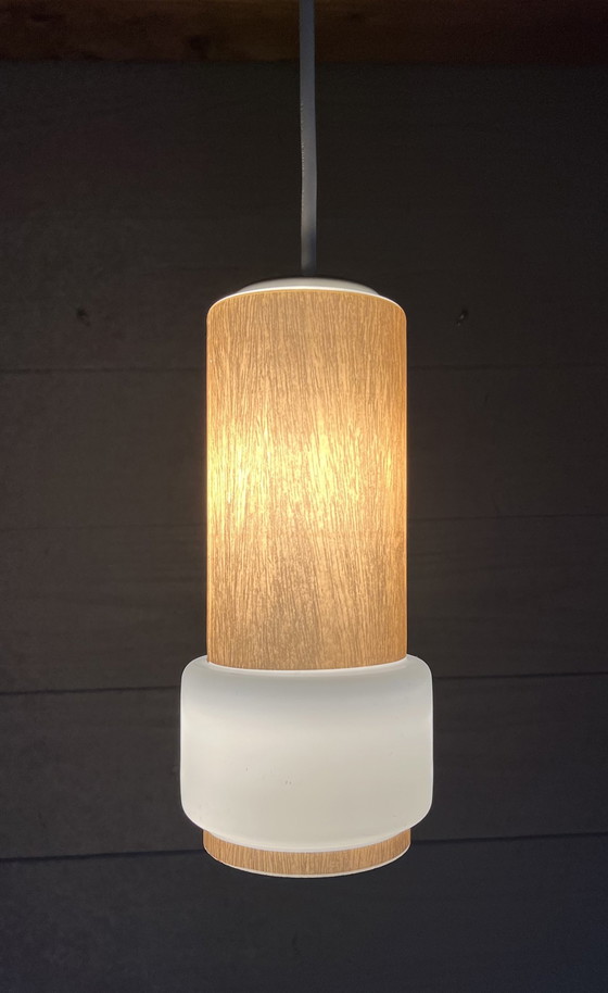 Image 1 of Vintage Mid Century Opalglas Pendelleuchte