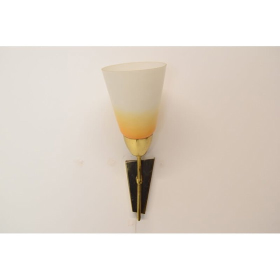 Image 1 of Klassische Wandleuchte aus Glas und Messing von Kamenicky Senov, Tschechisch 1960