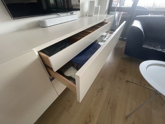 Image 1 of Anrichte der Linie Castelijn