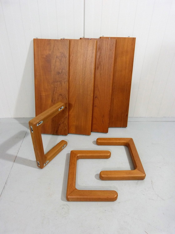 Image 1 of Dyrlund Wandregal