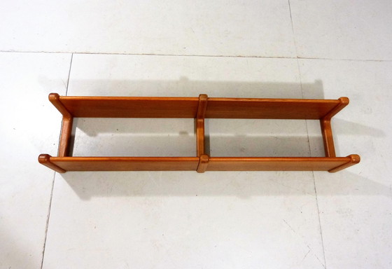 Image 1 of Dyrlund Wandregal