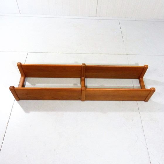 Image 1 of Dyrlund Wandregal