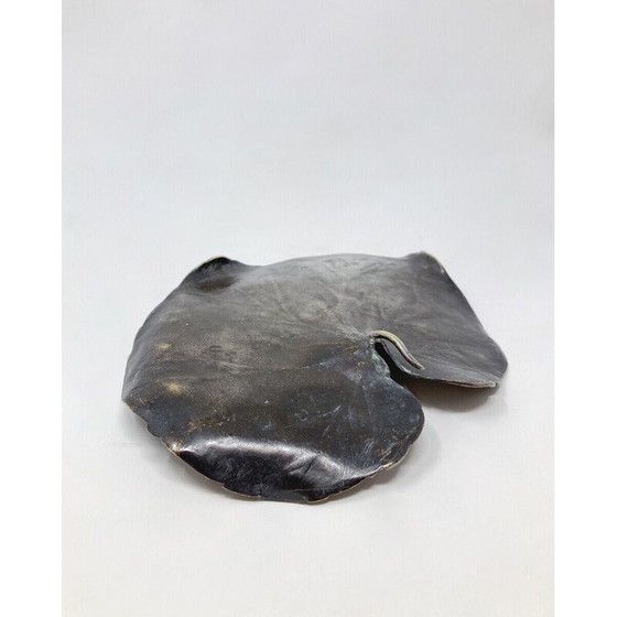 Image 1 of Blattförmige Skulptur aus Bronze, Japan