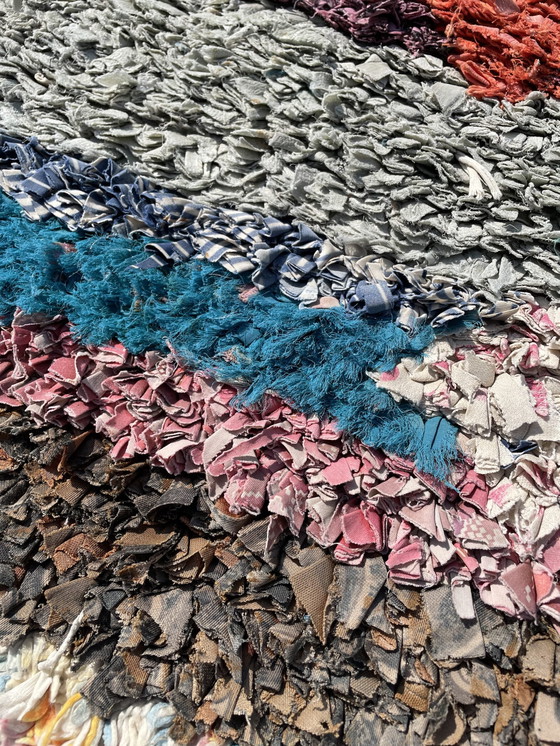 Image 1 of Traditioneller marokkanischer Berber-Couchtischteppich