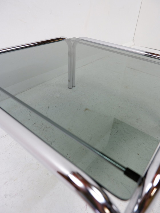 Image 1 of Couchtisch mit Rohrgestell und Glasplatte
