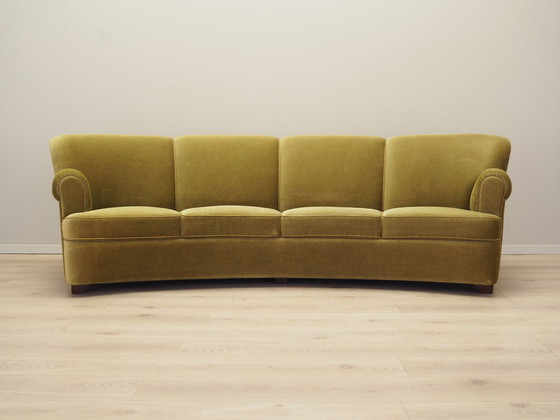 Image 1 of Grünes Velours-Sofa, Dänisches Design, 1960er Jahre, Produktion: Dänemark