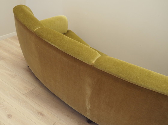 Image 1 of Grünes Velours-Sofa, Dänisches Design, 1960er Jahre, Produktion: Dänemark