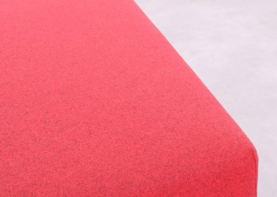 Image 1 of Markant Workways Ottomane rot