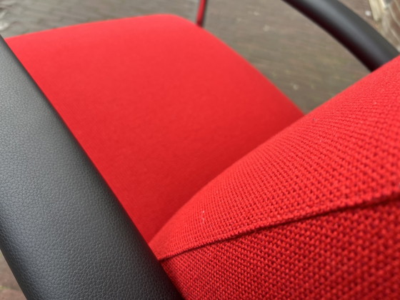 Image 1 of Leolux Scylla Sessel roter Stoff