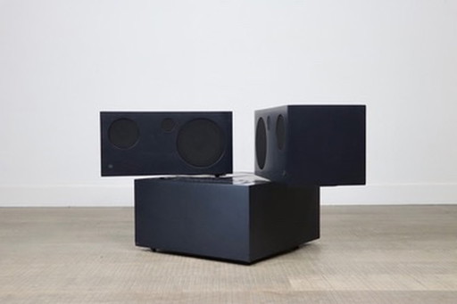 Brionvega RR130 Totem Radio von Mario Bellini