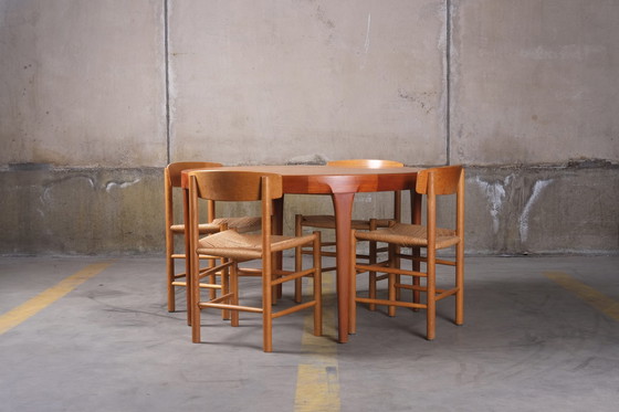 Image 1 of Faarup Ib Kofod Larsen runder Esstisch