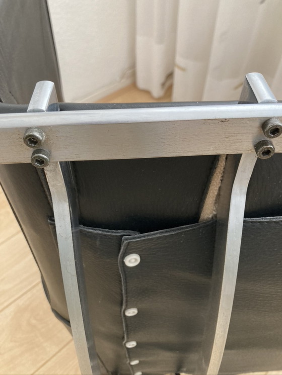 Image 1 of Fritz Hansen Poul Kjærholm PK22