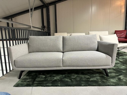 Design On Stock Byen 2,5-Sitzer-Sofa Milton 