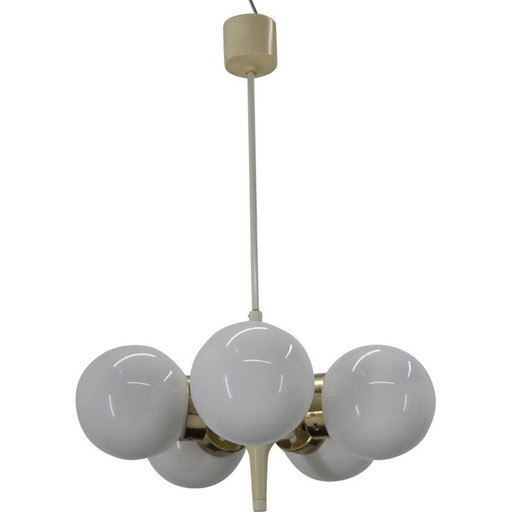 Satz von 3 Vintage-Kronleuchtern aus Messing und Opalglas für Elektroinstala Decin, 1960