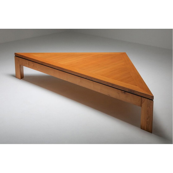 Image 1 of Postmoderner dreieckiger Couchtisch aus Ulme, Frankreich 1970