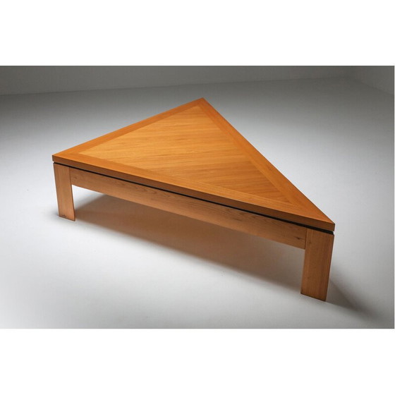 Image 1 of Postmoderner dreieckiger Couchtisch aus Ulme, Frankreich 1970