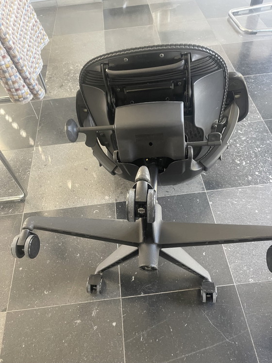 Image 1 of Herman Miller Mirra